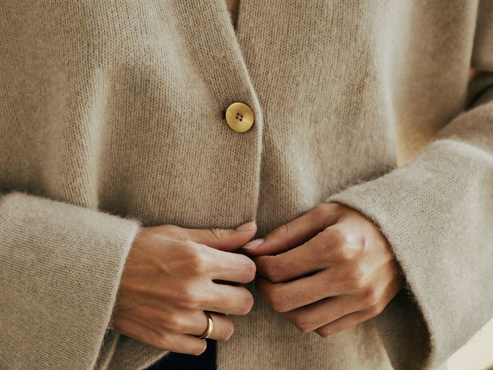 Cashmere knit detail
