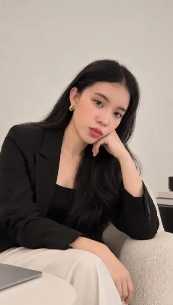 Ratna Sari
